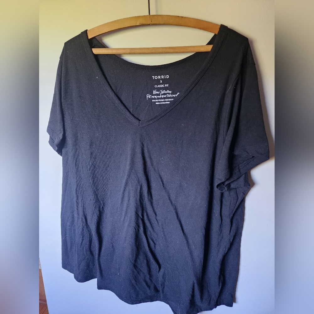 Torrid Black V-Neck Women's Top Super Soft!